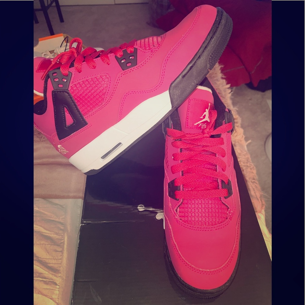 COPY - Jordan Retro 4